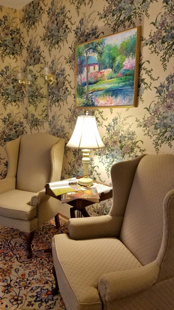 Northfield Centennial House Bed And Breakfast מראה חיצוני תמונה