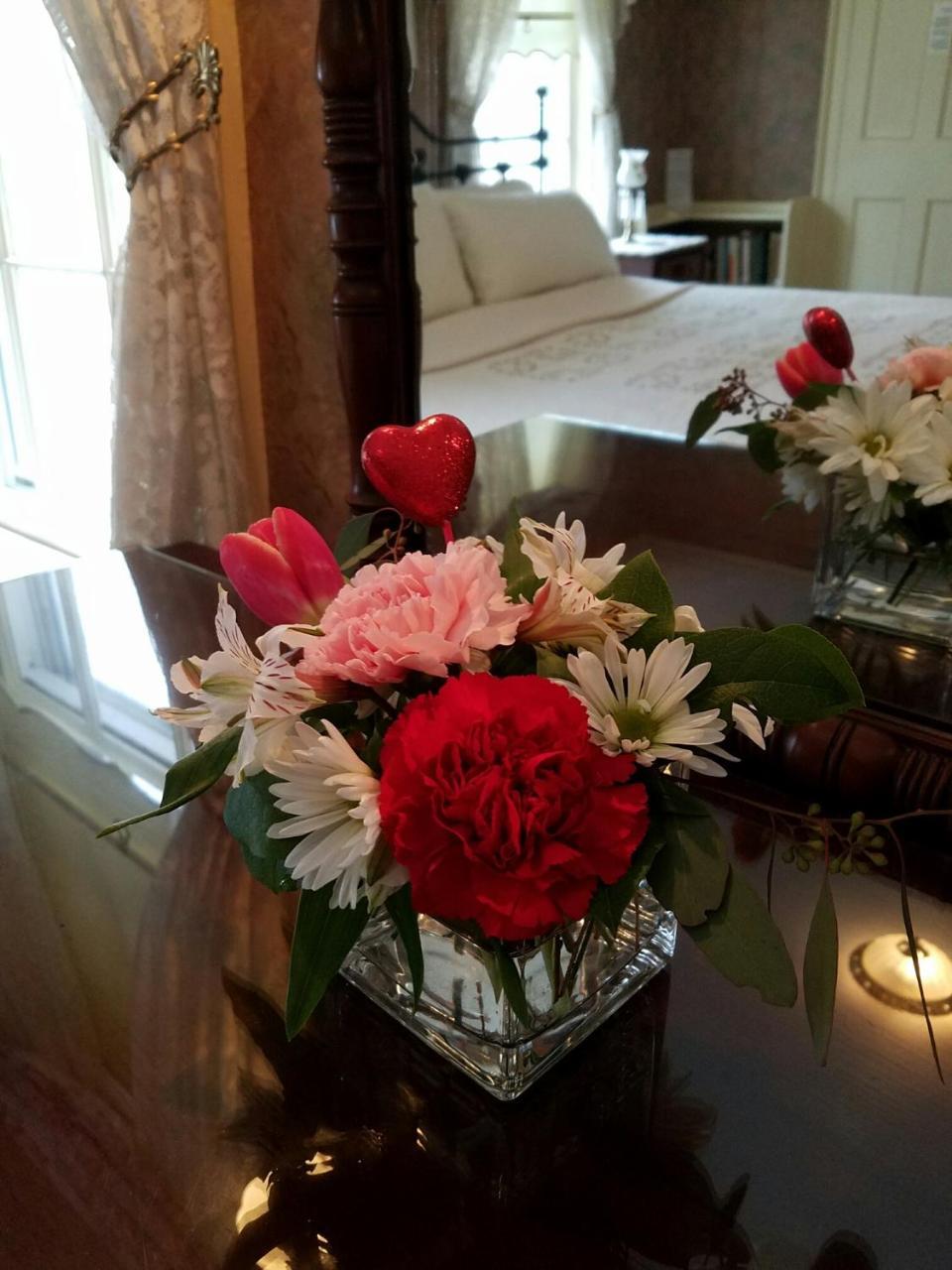Northfield Centennial House Bed And Breakfast מראה חיצוני תמונה